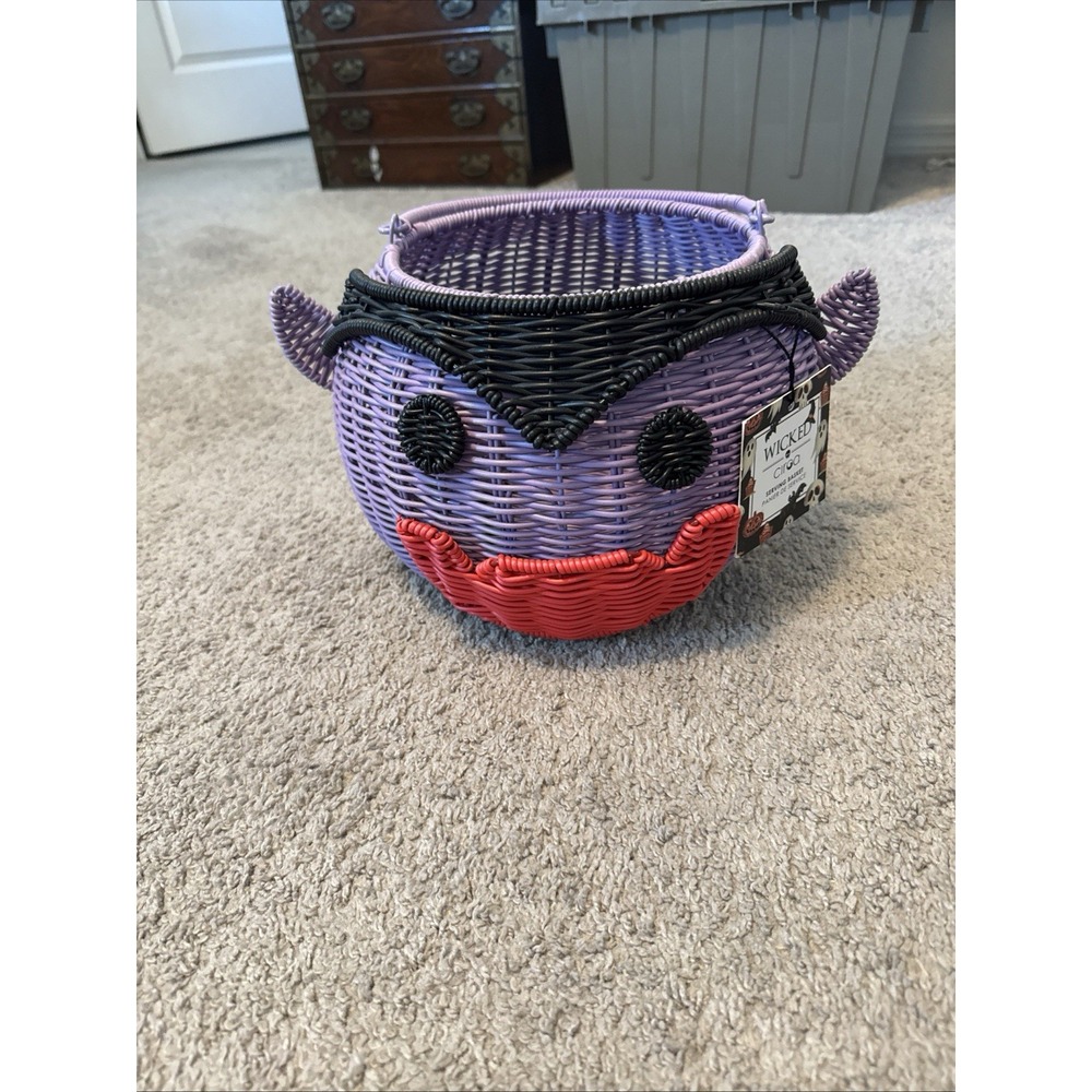 Ciroa Wicked Vampire Halloween Serving Basket